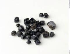 Foto von Granat (NHMW-MIN-Ah266)